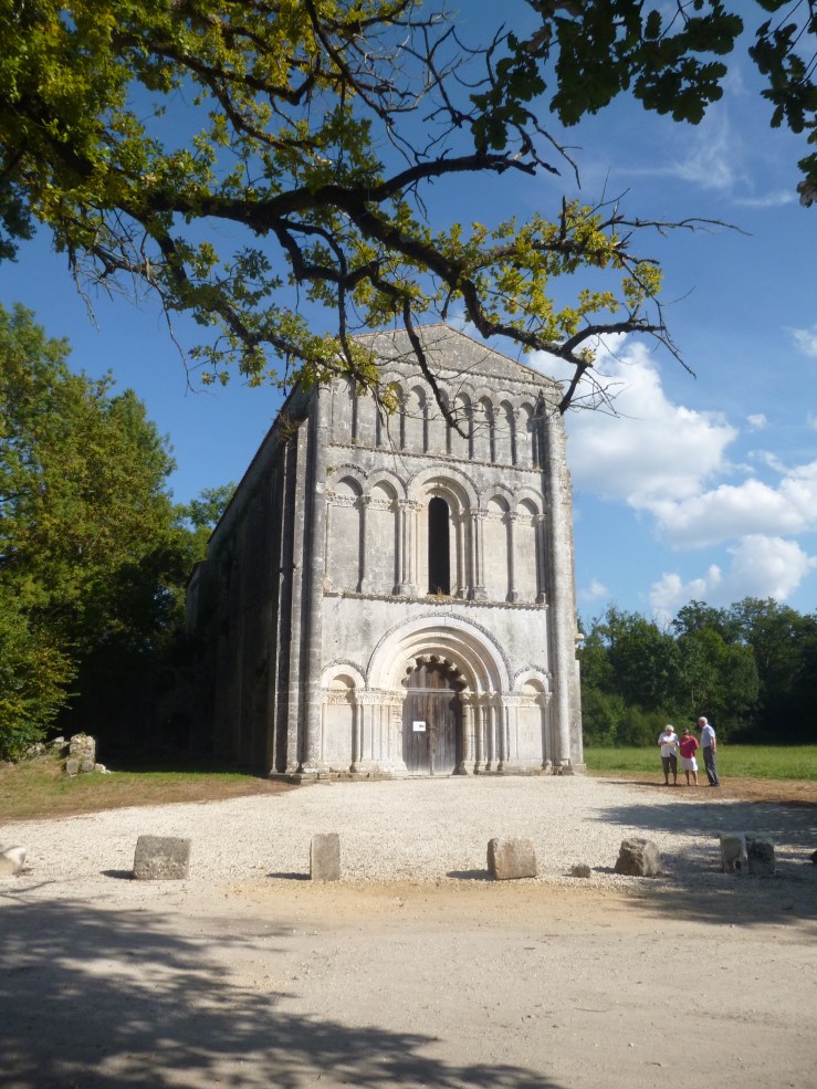 ABBAYE DE CHATRES (2)