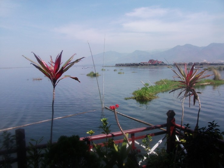 LAC INLE FEVRIER 2012